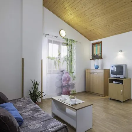 בית הארחה Emanuel 3*