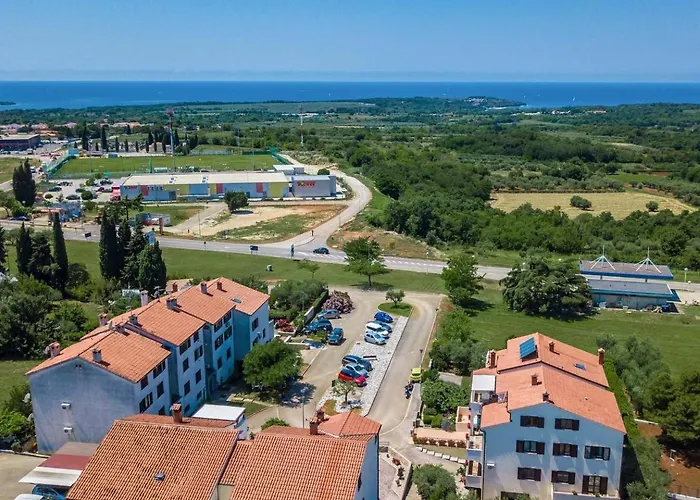 Emanuel 3* Tar-Vabriga