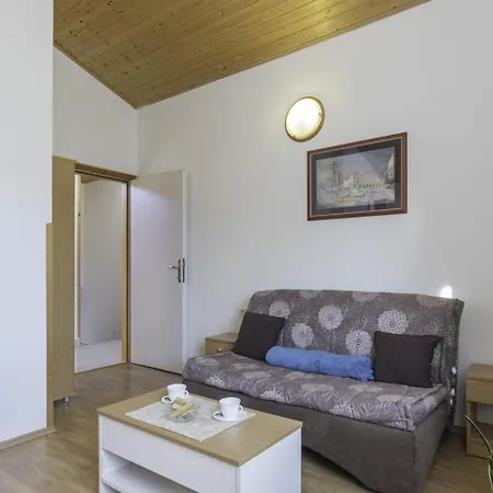 Emanuel Guest house *